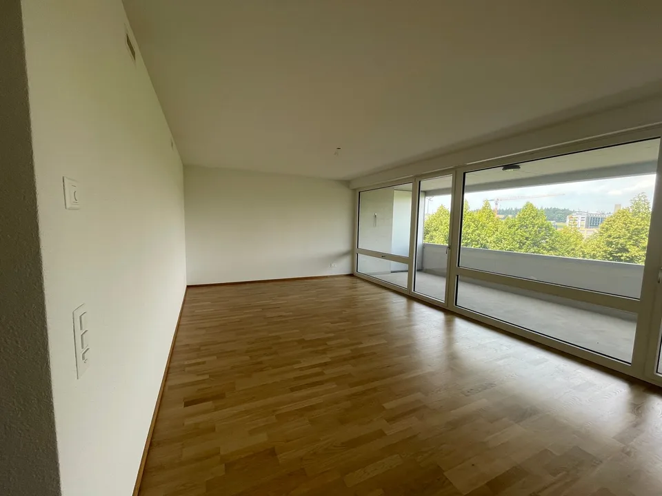 Nähe WestSide: Top moderne Wohnung mit 2 grossen Balkonen – Foto 5 von 7