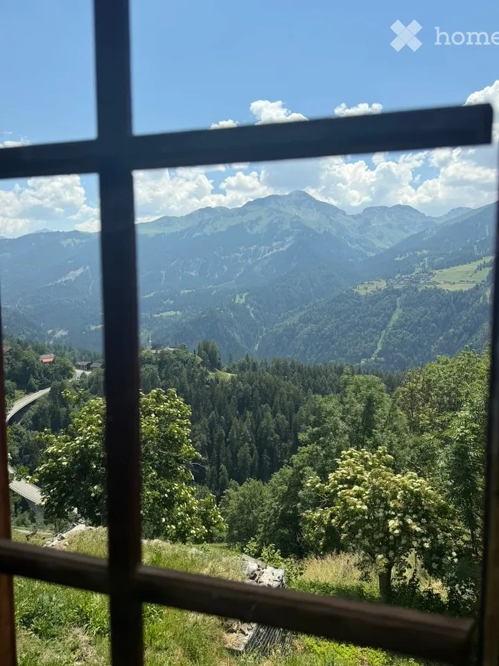 Casa in legno del 19esimo secolo in affitto a lungo termine a Calfreisen nel Schanfigg