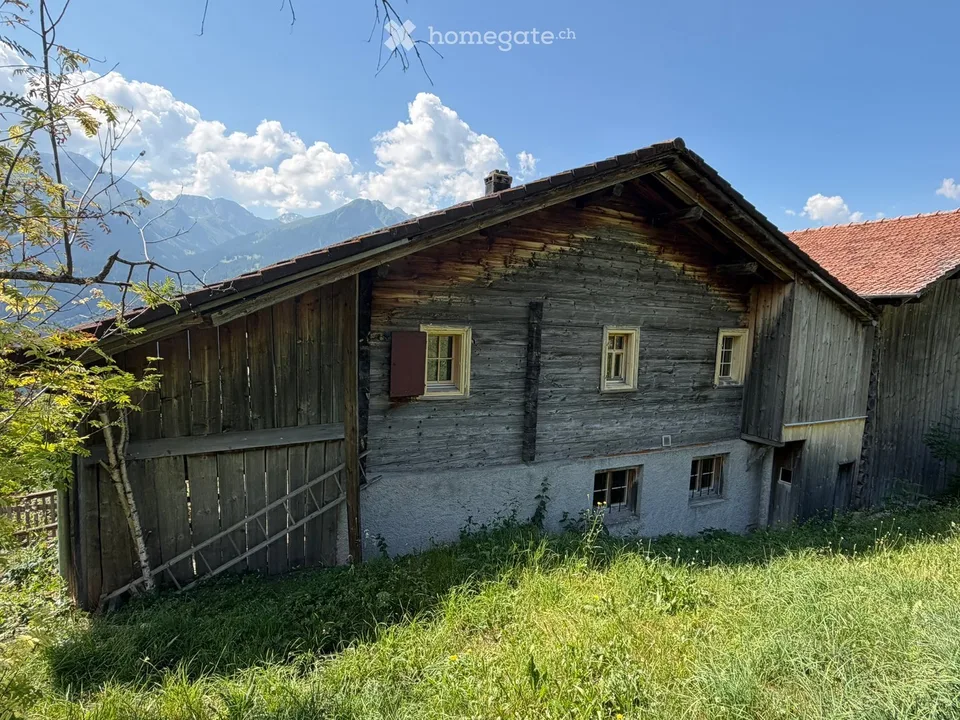 Casa in legno del 19esimo secolo in affitto a lungo termine a Calfreisen nel Schanfigg