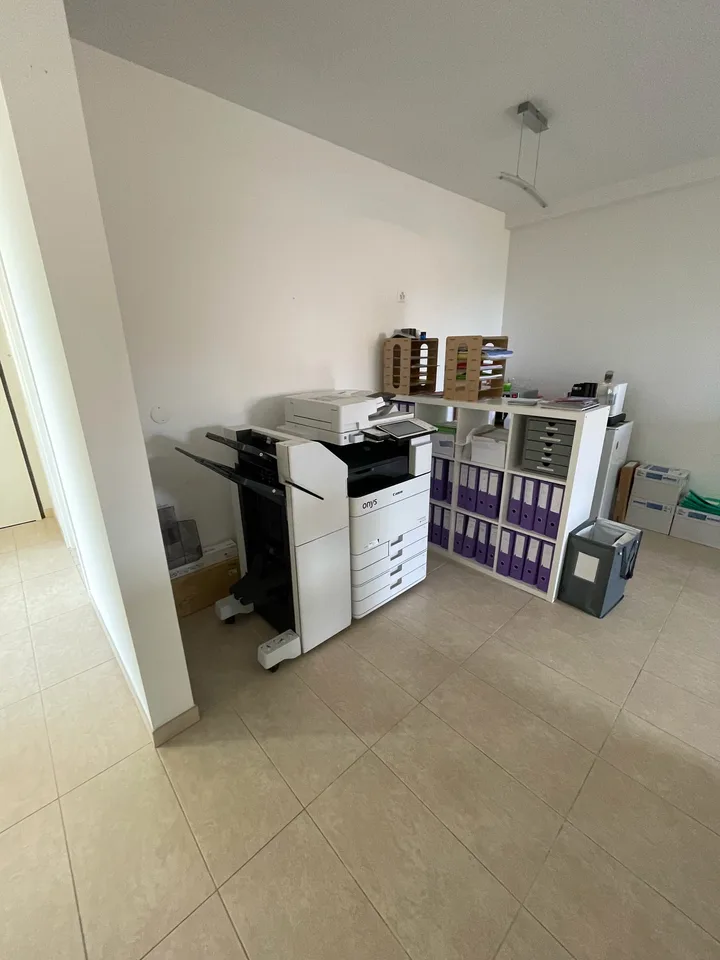 Büro mit 4,5 Zimmern in Rancate, hell – Foto 2 von 10