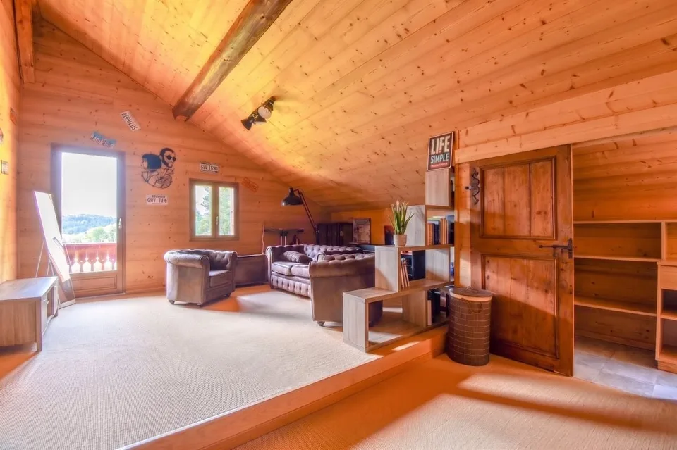 Echtes Chalet mit Charakter - Verkauf als Zweitwohnsitz möglich – Foto 6 von 13