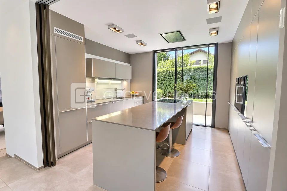 Villa contemporaine à Conches – photo 2 sur 7
