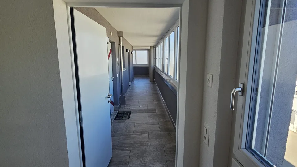 Helles 3.5-Zimmer-Büro im 1. OG in Zuzwil – sofort verfügbar – Foto 7 von 17