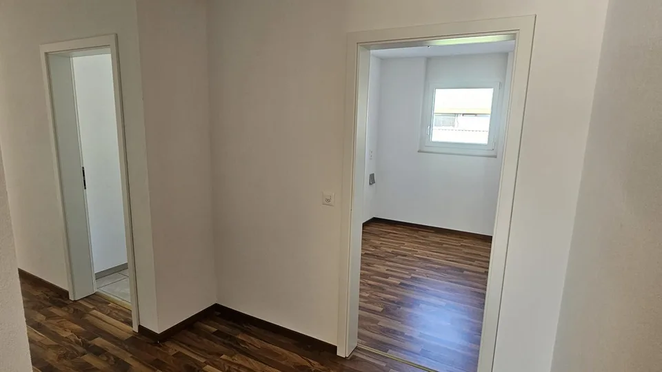 Helles 3.5-Zimmer-Büro im 1. OG in Zuzwil – sofort verfügbar – Foto 14 von 17
