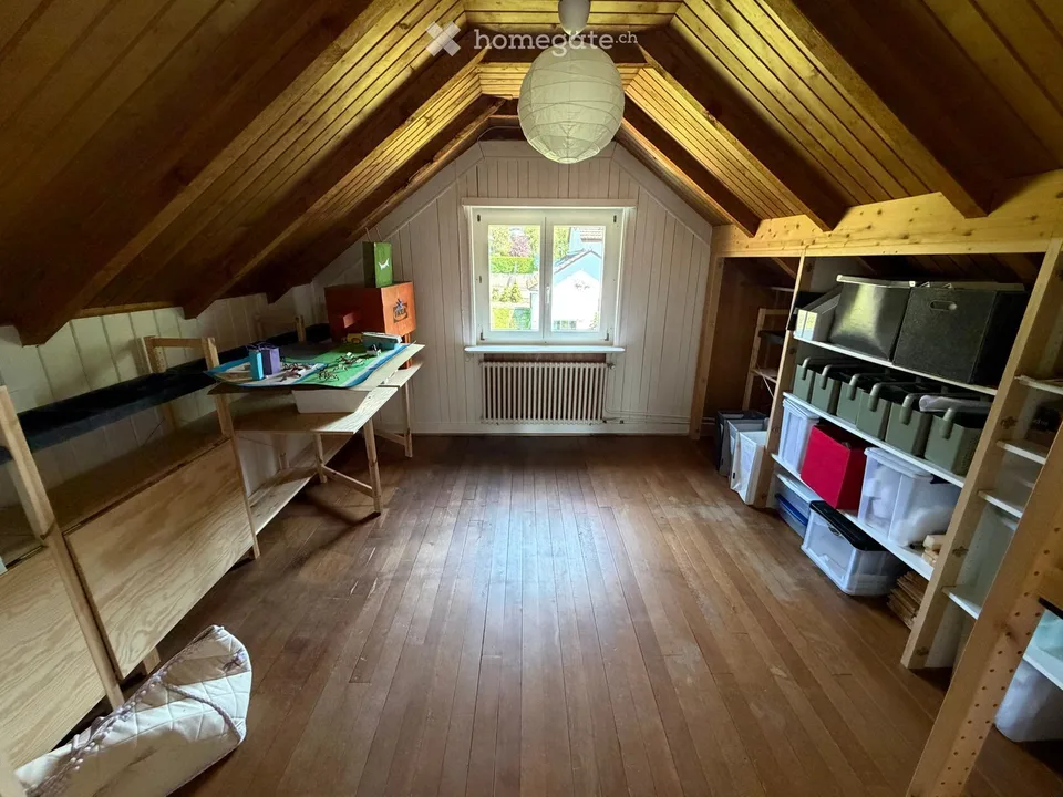 Grosszügige 7.5-Zimmer-Villa mit traumhaftem Garten in Küsnacht ZH