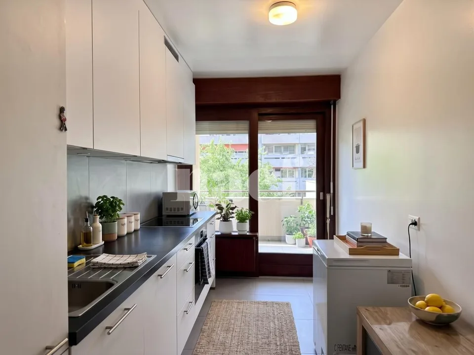 Vier-Zimmer-Wohnung mit innerem Parkplatz in Champel – Foto 3 von 39