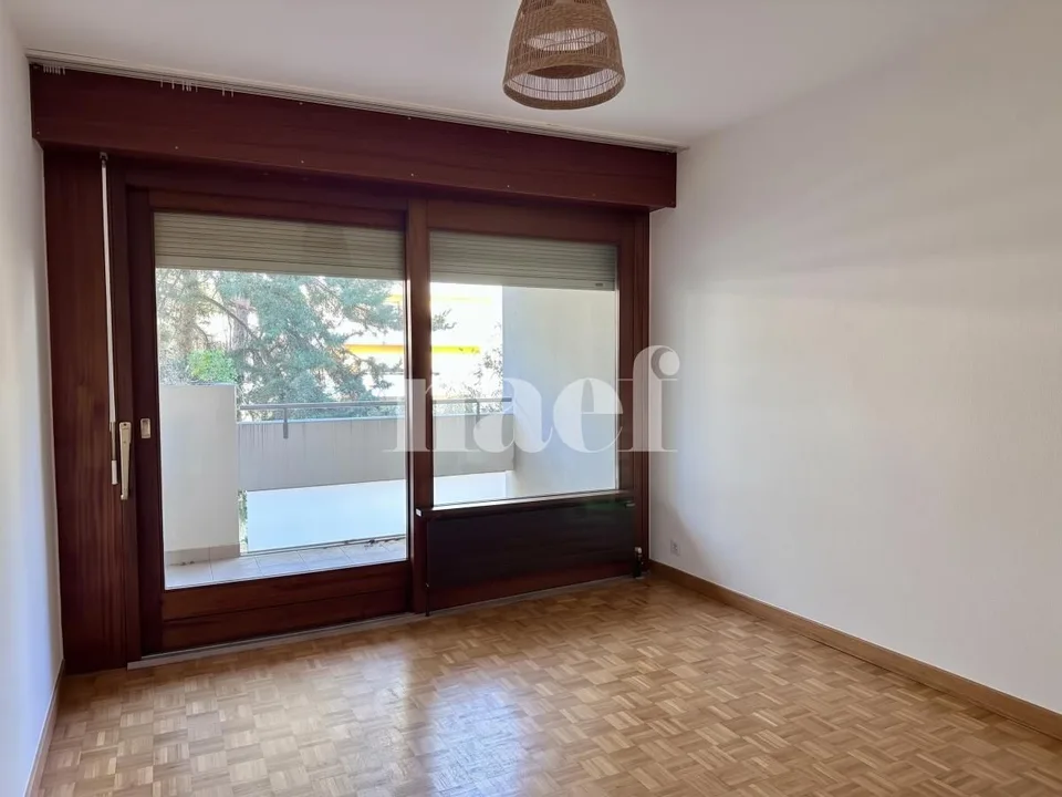 Vier-Zimmer-Wohnung mit innerem Parkplatz in Champel – Foto 7 von 39