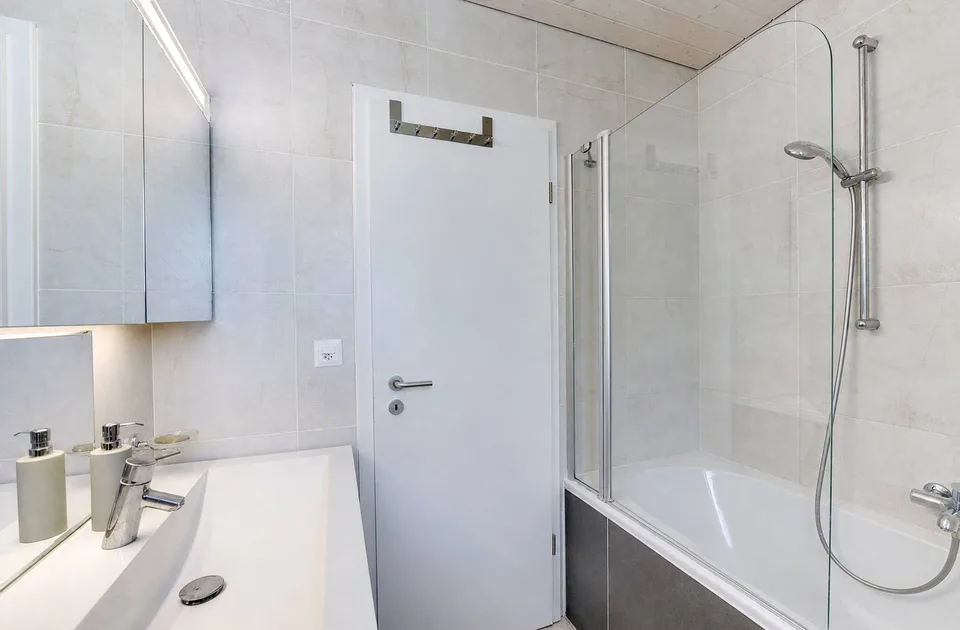 Villa mit außergewöhnlichem Panorama – Foto 6 von 16