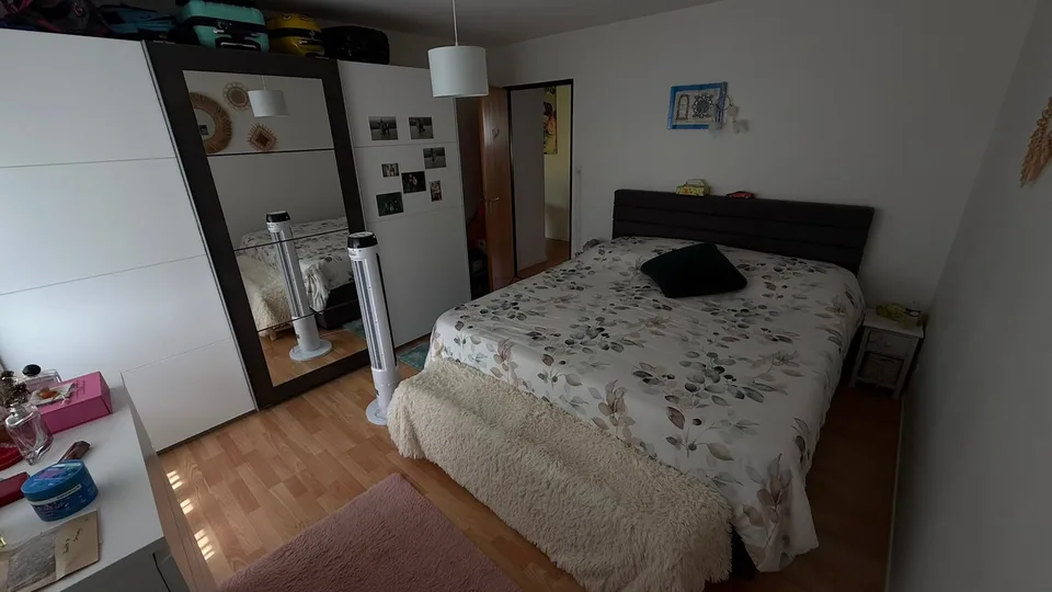 Beautiful 4-room apartment on the upper ground floor