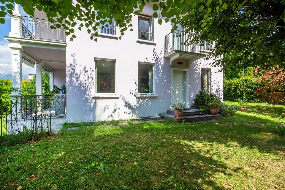 Exklusives, vollständig neugestaltetes Einfamilienhaus zwischen Geschichte,... – Foto 10 von 11
