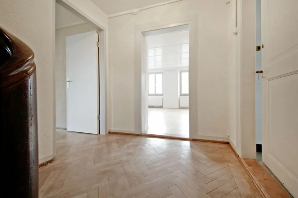 Appartamento di 6 locali ristrutturato con molto charme e giardino privato!