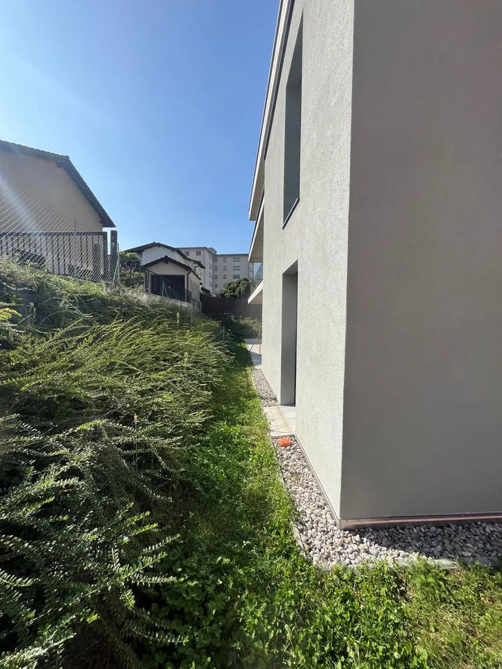 Res. Mikael, appartement de 2.5 pièces avec jardin (PPP1), Arbedo – photo 8 sur 9