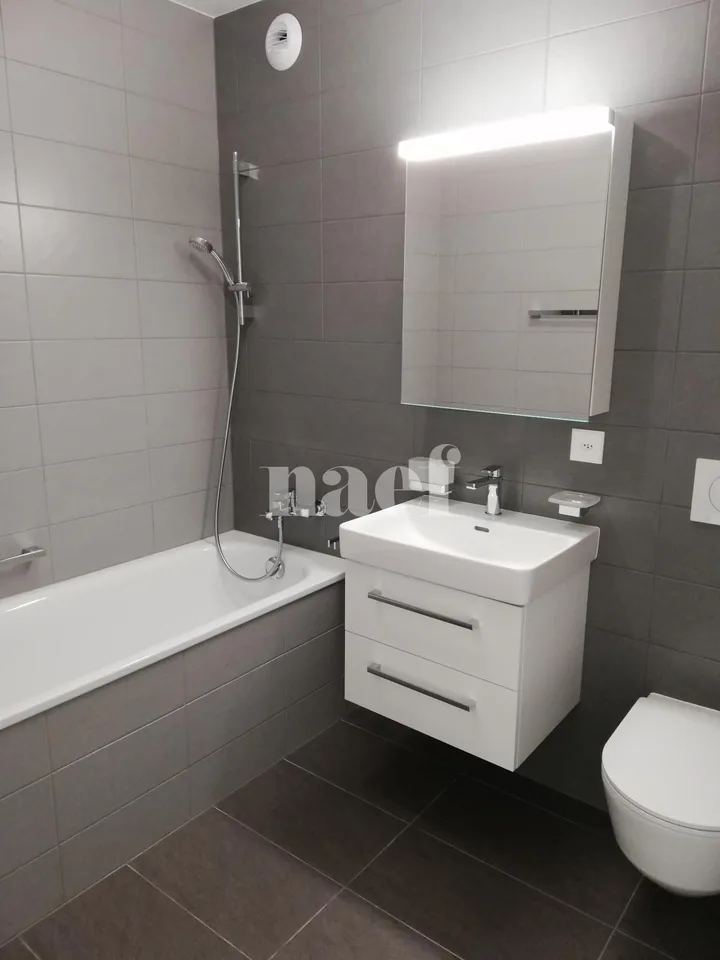 Bel appartement de 3.5 pièces au 1er étage avec balcon