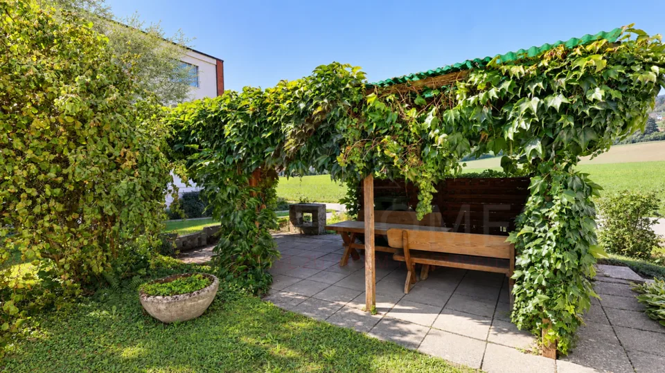 Schöne 4.5-Zimmer-Wohnung in Riedholz: TOP gepflegt und mit viel Potenzial – Foto 3 von 15