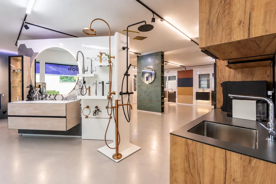 Superficie 100 m² - Uso professionale o residenziale – foto 5 di 8