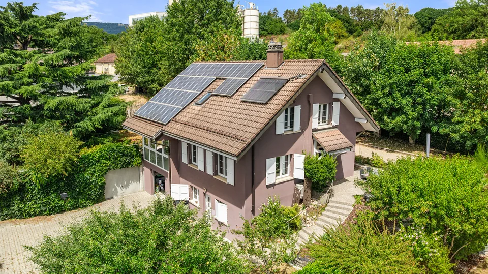 6.5 Zimmer Einfamilienhaus in La Sarraz – Foto 3 von 13