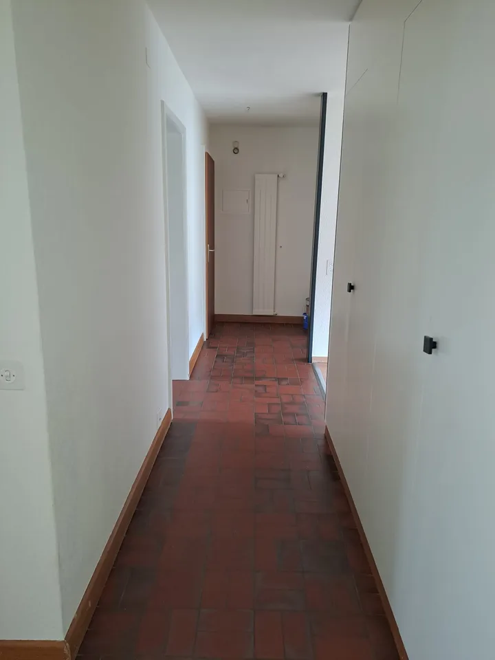 Appartamento di 4 locali con balcone a Les Verrières