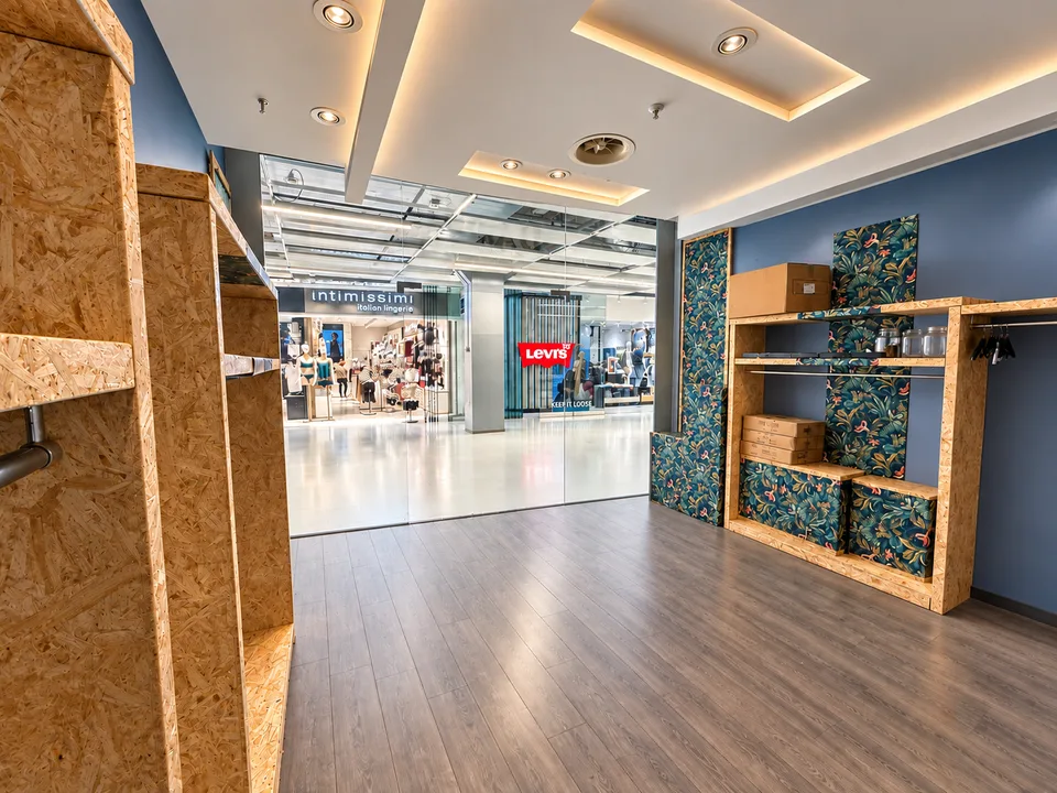 Spazio disponibile nel Centro Lugano Sud, il tuo shopping centre nel cuore del Ticino – Foto 4 von 7