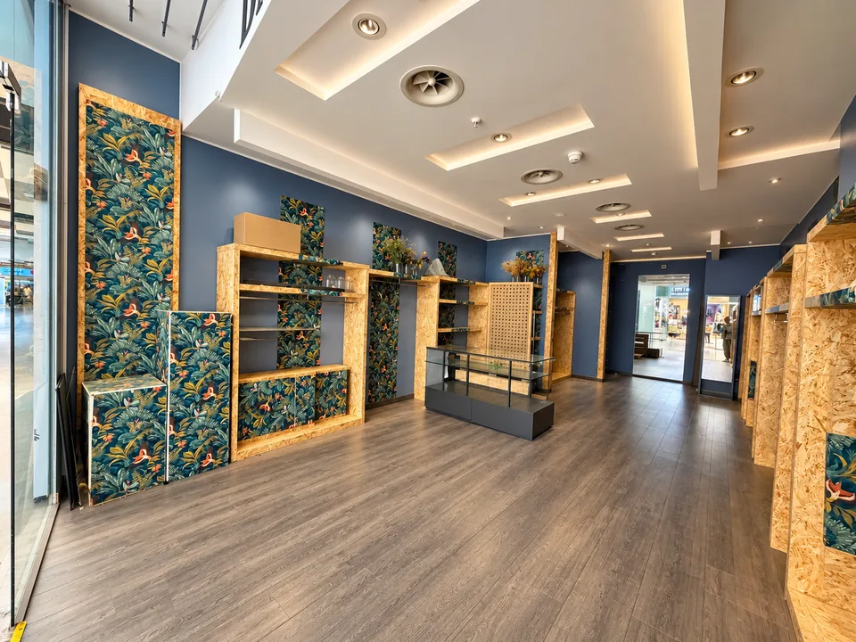 Spazio disponibile nel Centro Lugano Sud, il tuo shopping centre nel cuore del Ticino – Foto 3 von 7