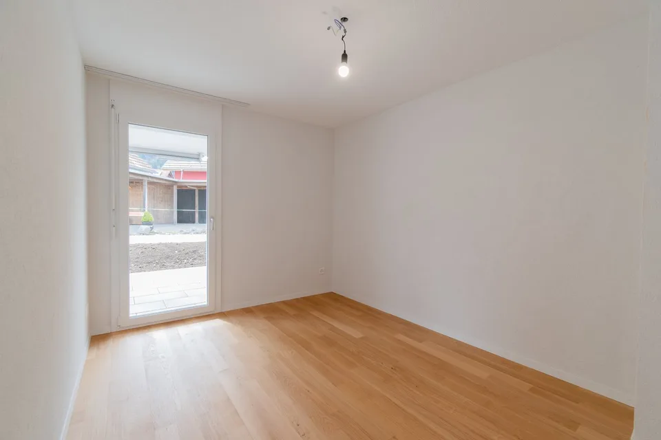 Modern 3.5-room ground floor apartment in Zollbrück