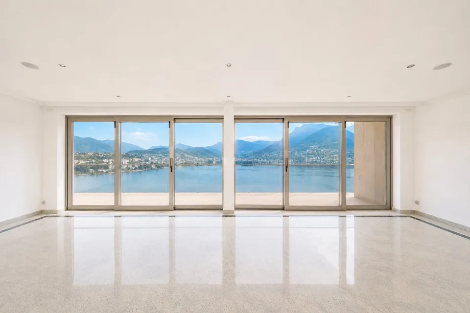 5,5-ZIMMER-PENTHOUSE MIT HERRLICHEM SEEBLICK – Foto 3 von 17
