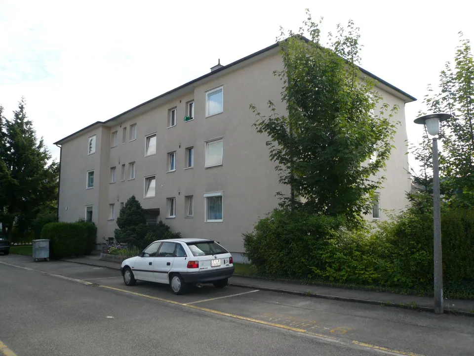 Appartement unique de 4,5 pièces avec grand balcon !