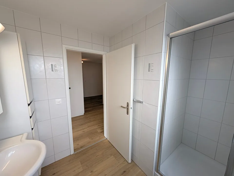 Sanierte 3-Zimmerwohnung mit Balkon und schöner Aussicht in Grenchen – Foto 12 von 20