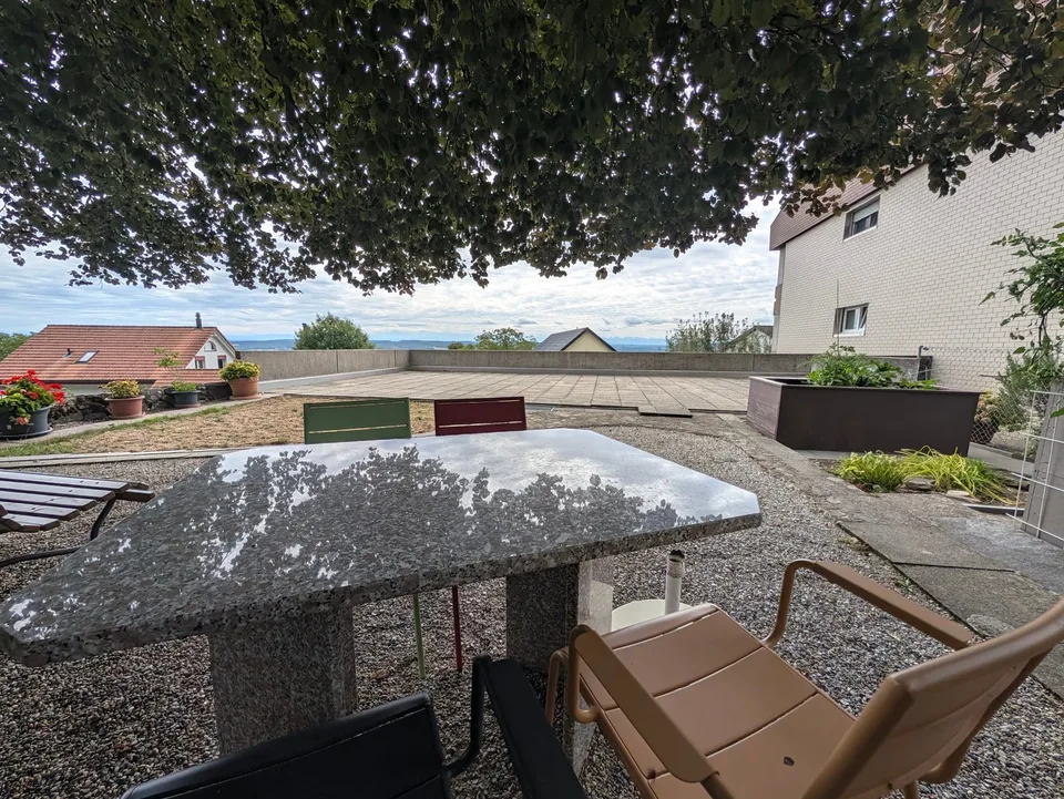 Sanierte 3-Zimmerwohnung mit Balkon und schöner Aussicht in Grenchen – Foto 17 von 20