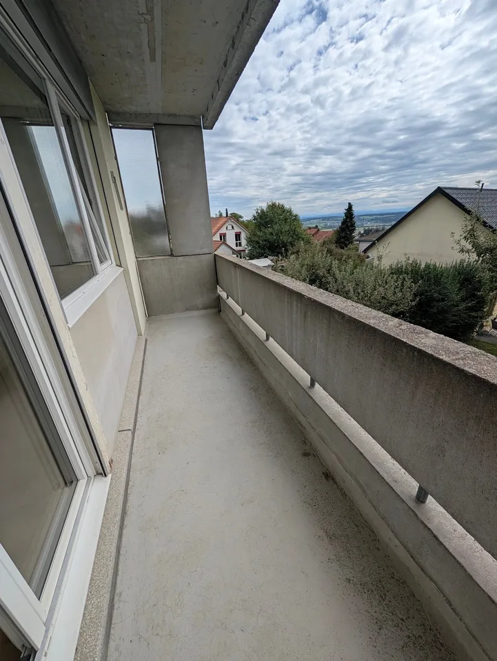 Sanierte 3-Zimmerwohnung mit Balkon und schöner Aussicht in Grenchen – Foto 20 von 20