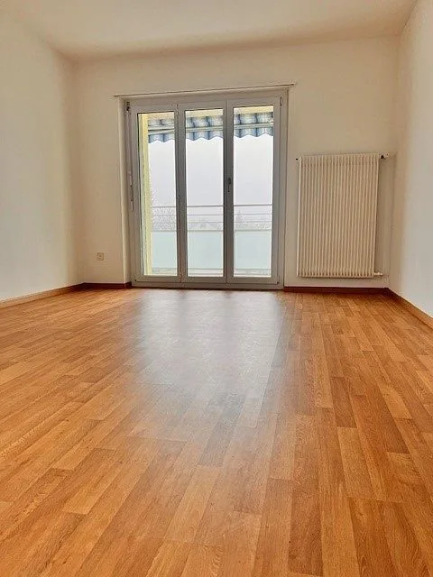Appartement 3 pièces, 1er étage au milieu – photo 4 sur 7