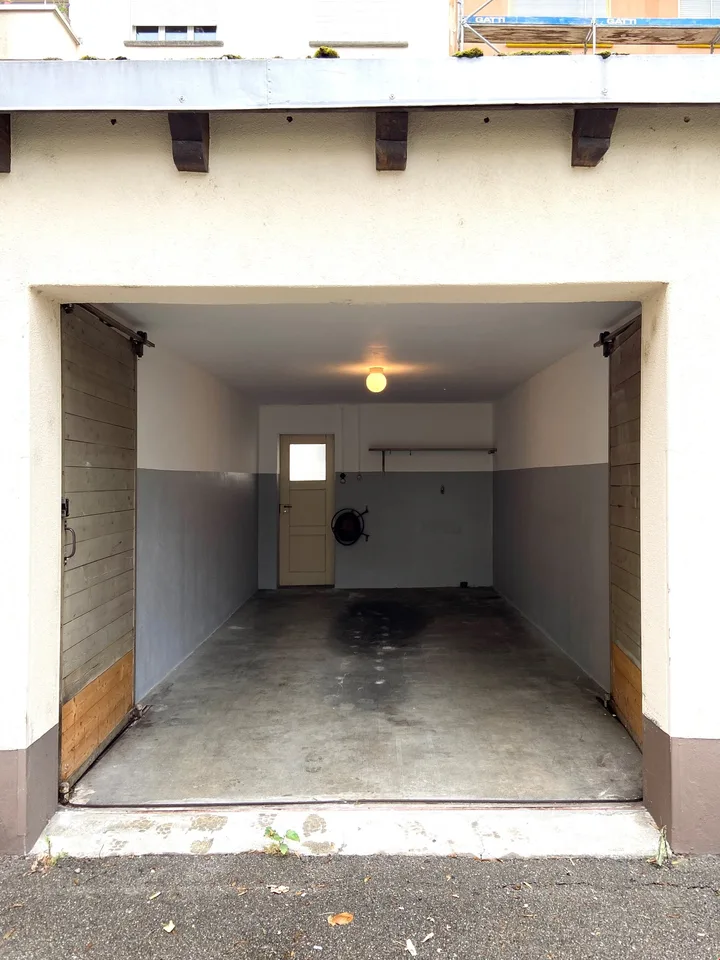 Einzelgarage an zentraler Lage in Biel – Foto 2 von 2