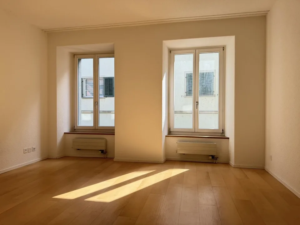 Charming living in the heart of Olten!