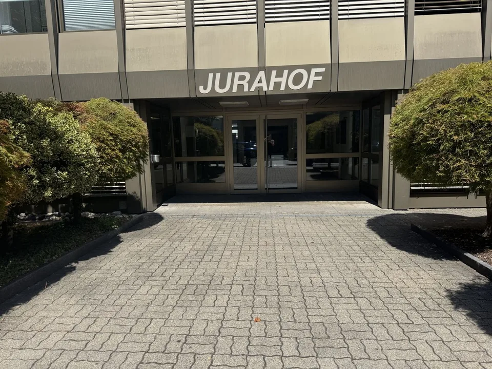 Grosszügige und helle Büroflächen im Jurahof zu vermieten – Foto 4 von 13