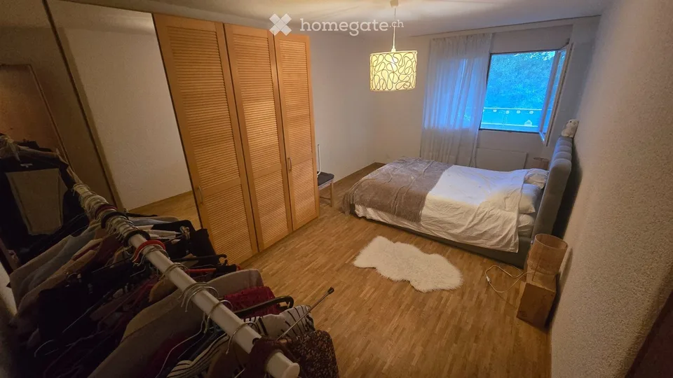 Helle 3.5-Zimmer-Wohnung in ruhiger Lage 7 Min. von Bern