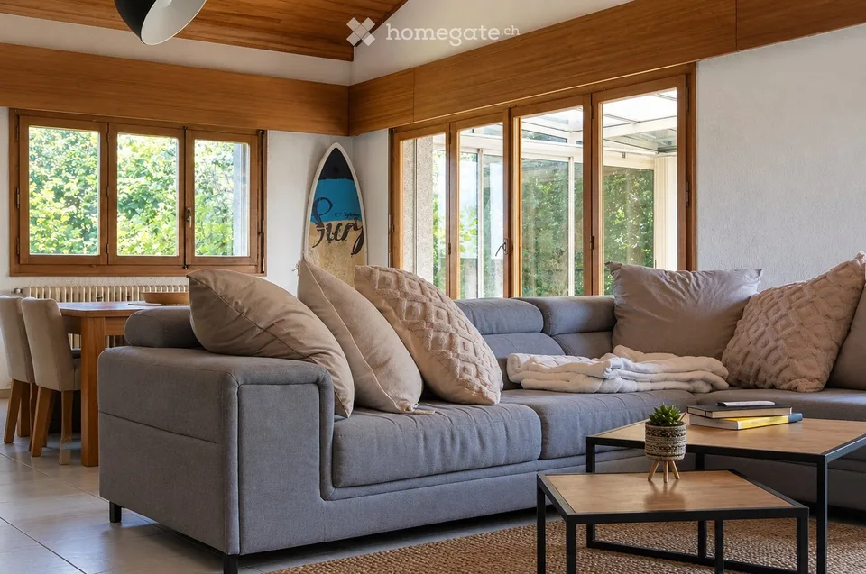 Room in villa with pool Thônex