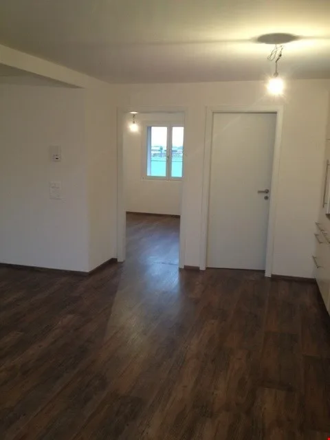 Ab sofort - Top nahe am See, 2.5 Zi Whg Loftstyle, mit Parkplatz