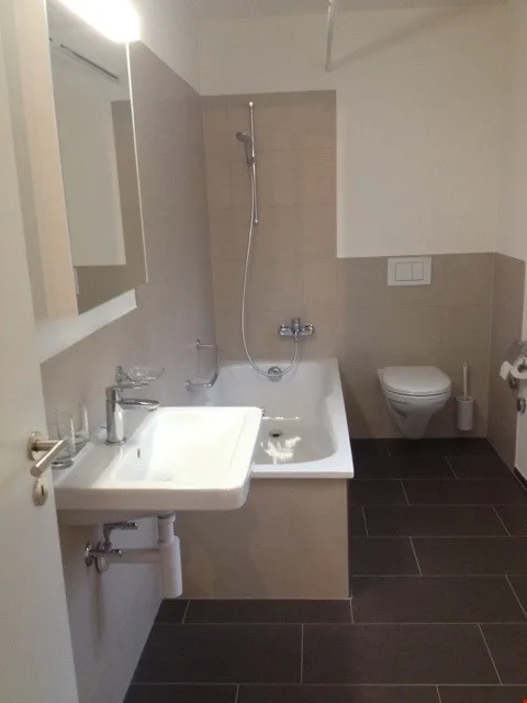 Ab sofort - Top nahe am See, 2.5 Zi Whg Loftstyle, mit Parkplatz