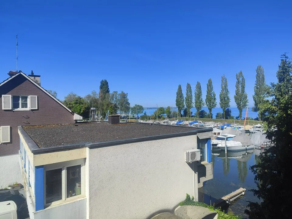 Ab sofort - Top nahe am See, 2.5 Zi Whg Loftstyle, mit Parkplatz