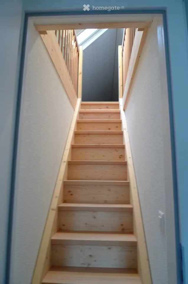Charmante 5.5-Zimmer-Dachwohnung mit Seesicht