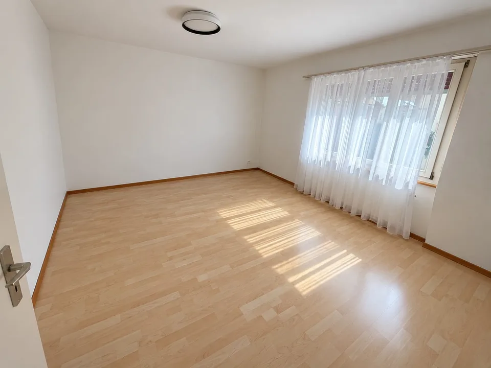 3.5-Zimmer-Wohnung mit Balkon in Nidau – ab Dezember 2026 verfügbar