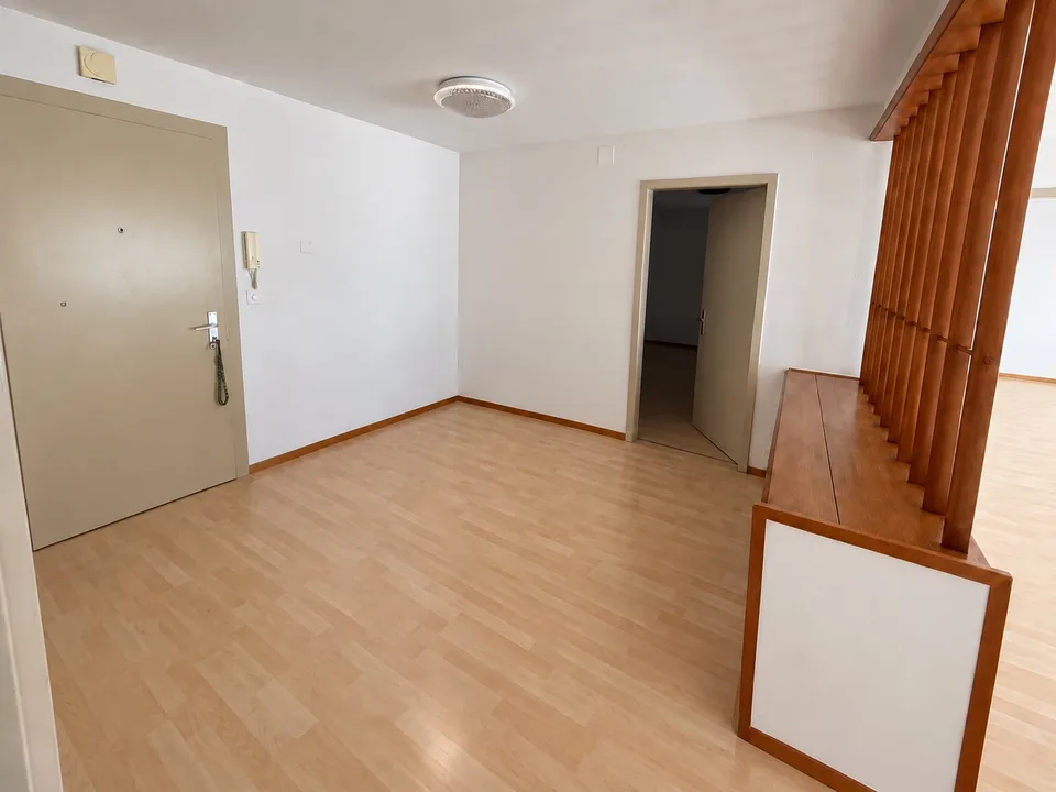 3.5-Zimmer-Wohnung mit Balkon in Nidau – ab Dezember 2026 verfügbar