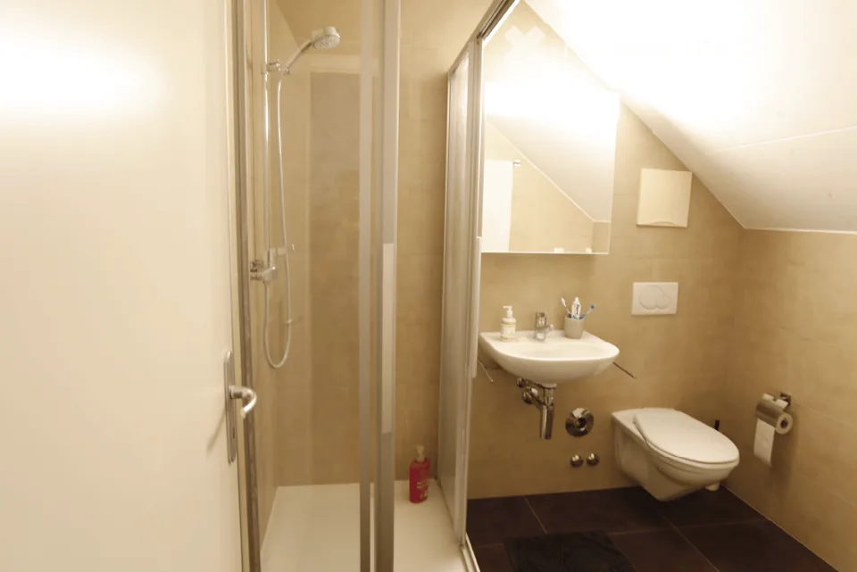 Duplex en attique 4,5 pièces – 135 m² – 3 chambres + mezzanine