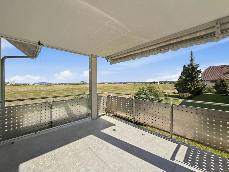 Bel appartement de 4.5 pièces avec balcon ensoleillé