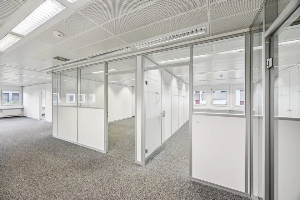 Moderne & klimatisierte Bürofläche im Talgut-Zentrum Ittigen – 280 m² sofort verfügbar – Foto 11 von 16