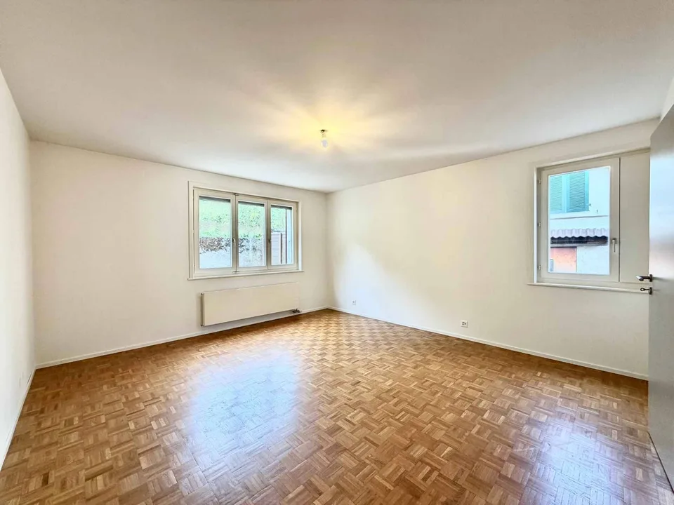 Appartement lumineux et rénové de 4,5 pièces avec terrasse