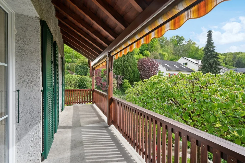 Charming 3-room cooperative apartment with balcony in Bettingen