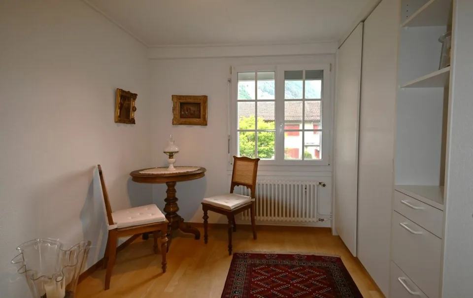 Well-maintained, single-family semi-detached house with 5 rooms – photo 13 of 16