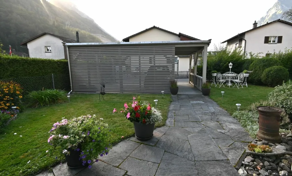 Well-maintained, single-family semi-detached house with 5 rooms – photo 16 of 16