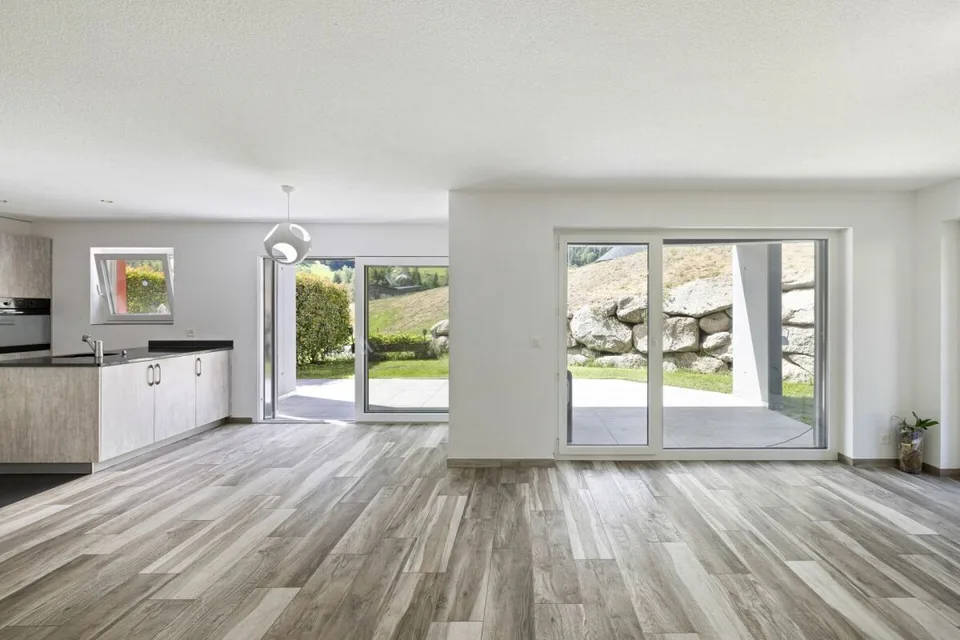 Spacieux 3 pièces 1/2 en rez-de-jardin de 107 m² – photo 8 sur 32