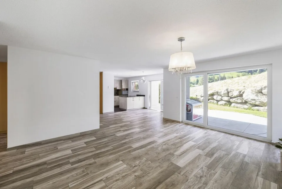 Spacieux 3 pièces 1/2 en rez-de-jardin de 107 m² – photo 7 sur 32